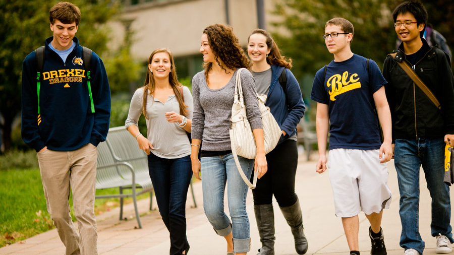 BLC students walking across campus