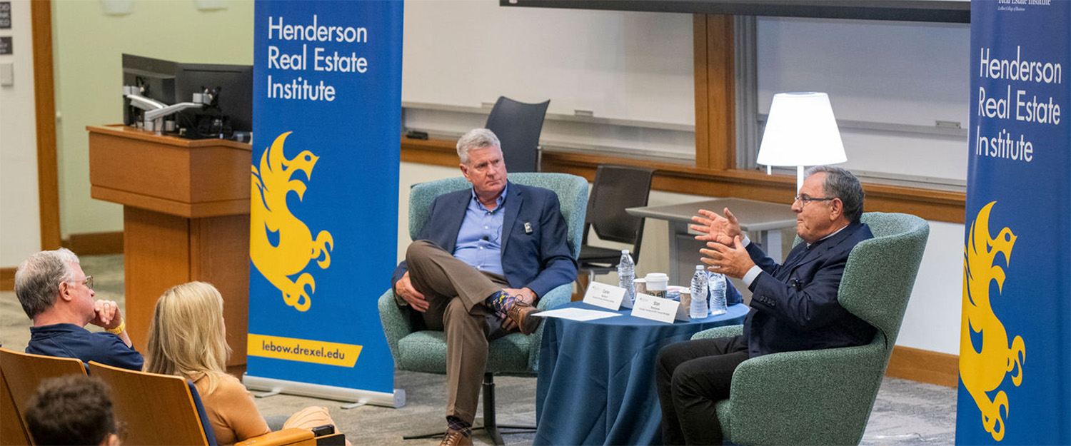 Carter Murdoch leading an engaging conversation with a Speaker Series guest