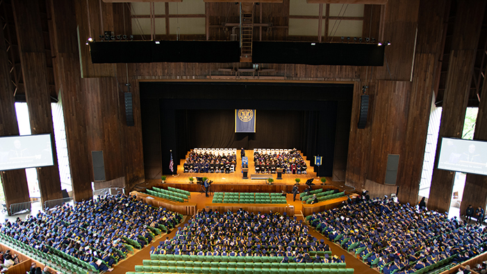 photo of commencement