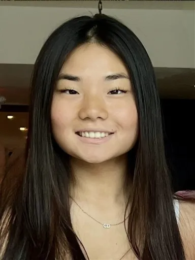 Headshot of Emily Yee
