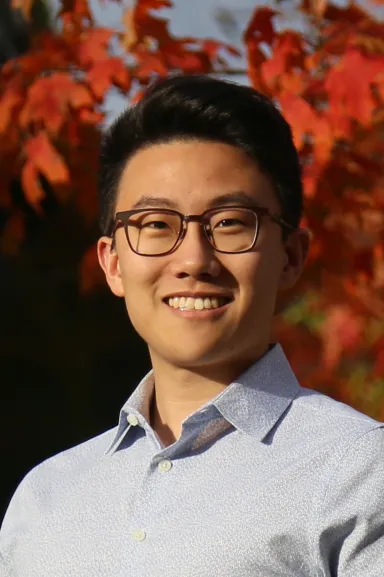 Chuck Fang Headshot