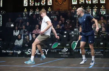 Matias Knudsen playing squash