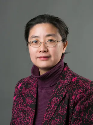 Headshot of Qizhi Dai