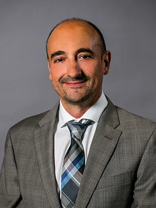 Headshot of Ricardo Serrano-Padial