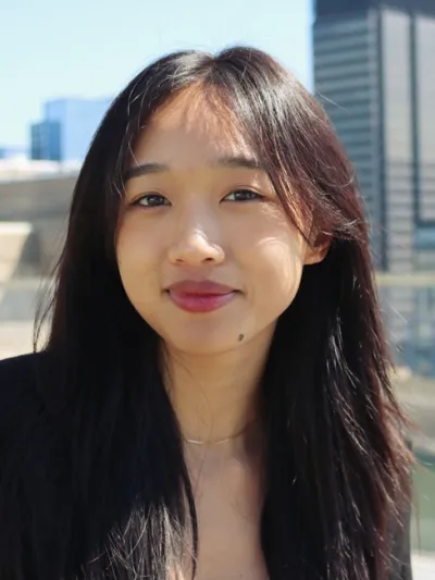 Headshot of Manda Nguyen