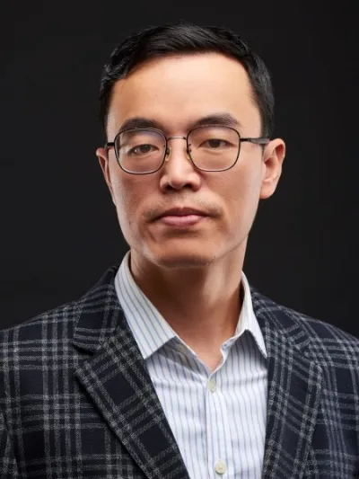 Chunlin Chen, PhD Candidate Accounting headshot