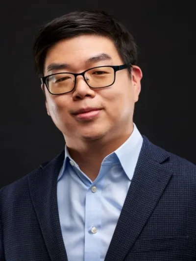 Jun Yang Tan headshot