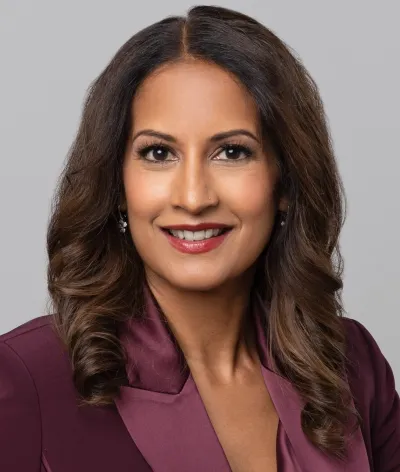 Tanuja Dehne headshot