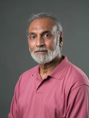 Headshot of Avijit Banerjee