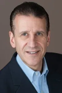 Headshot of Ed Wallace