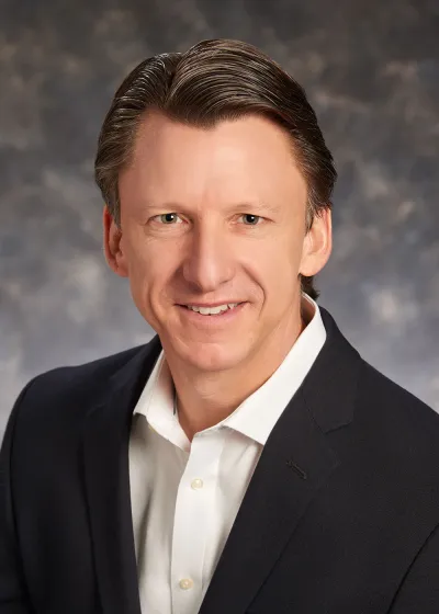Headshot of William Cariss