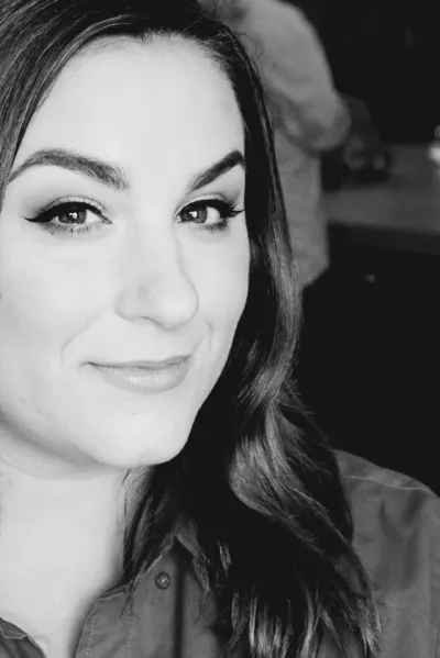 Katie Snapp Headshot