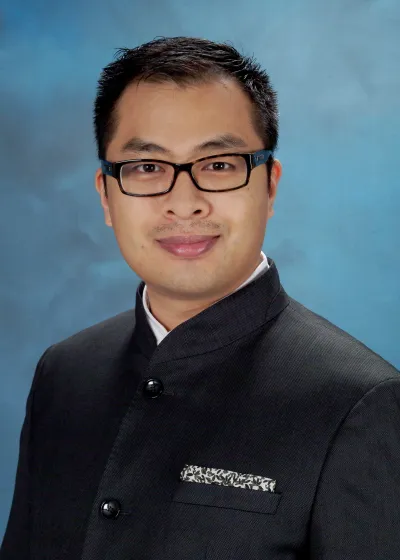 Richard Zhang Headshot