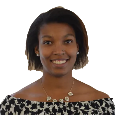 Laurelle Holley Head Shot