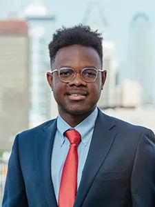 Headshot of Fritz Loracle